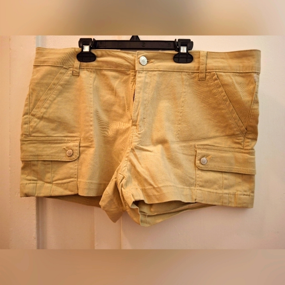 Tan Cargo Shorts